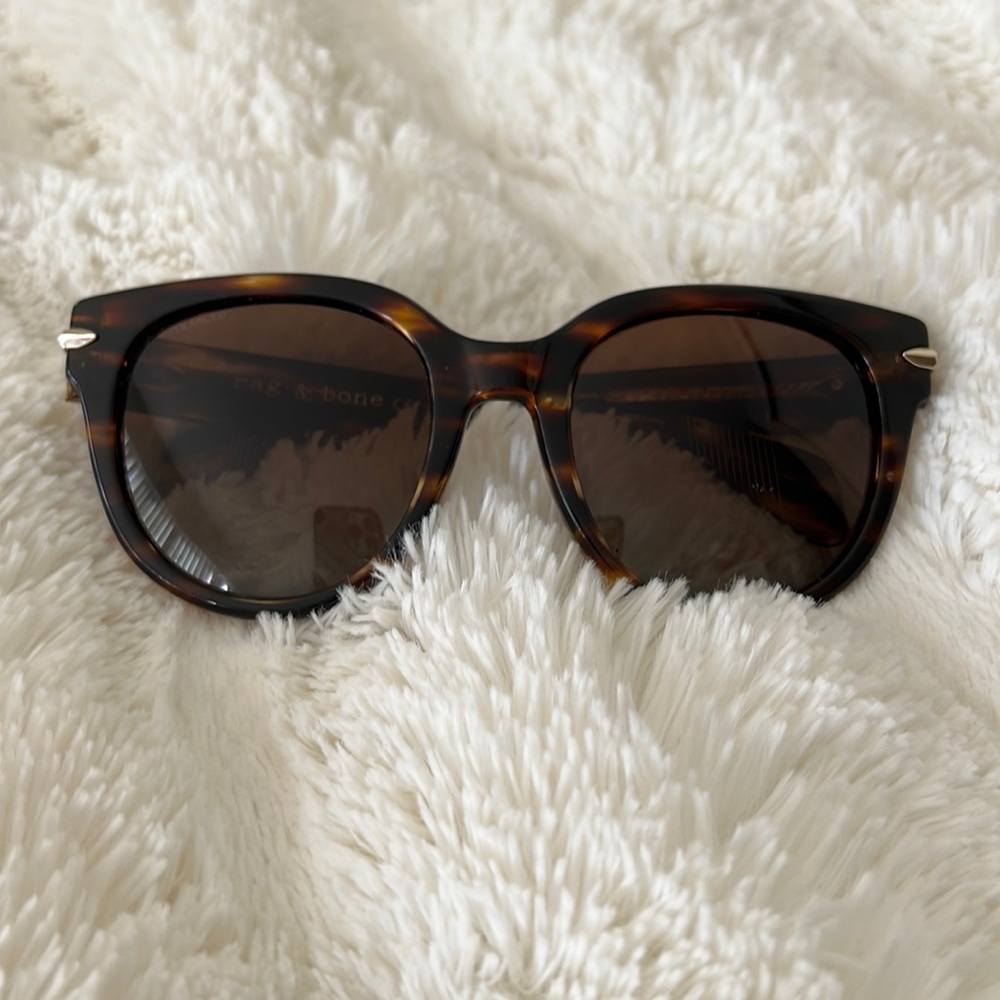 Rag&Bone sunglasses